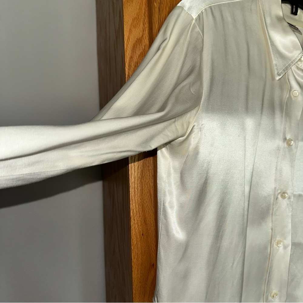 Elegant Cream Satin Blouse 90s County Seat Jeans wear size M made in USA. - Picture 3 of 5